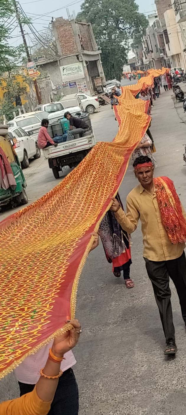 A 900-foot-long chunari will be offered to Maa Shakambhari, devotees departed with a procession.