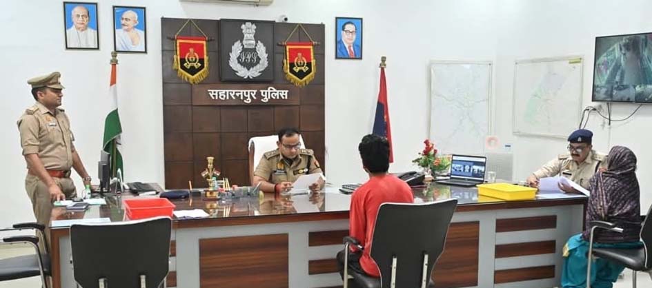 Every complainant visiting the police station should be treated with respect, action will be taken against negligence.