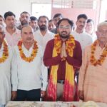 Special Prajapati hoisted the flag in the very first attempt, wave of happiness in the society