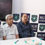 Students pledged to study regularly at a seminar on World Book Day.