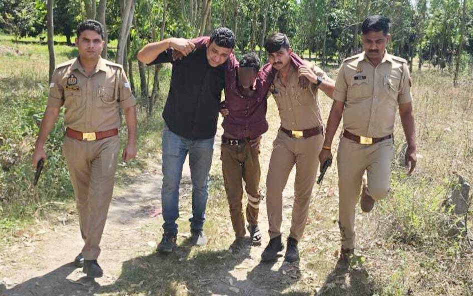 Wanted cow smuggler arrested after encounter with bullet wound in leg