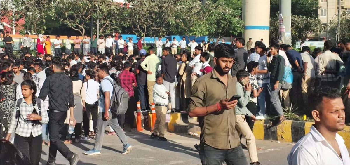 Noida employees' rampage: Stone-pelting and arson rocked the area