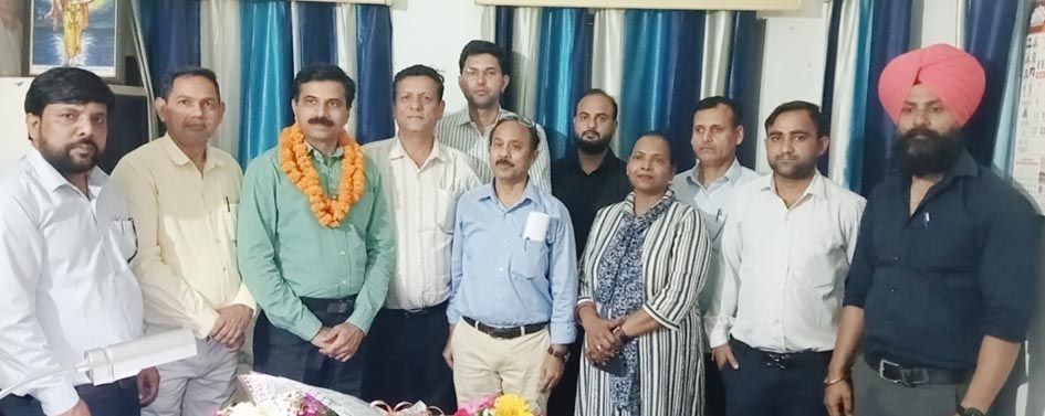 Grand welcome to the new Regional Ayurvedic and Unani Officer Dr. Dharmendra Kumar