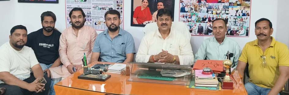Training camp will be held on May 19 and divisional workers' conference on May 31.