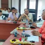 School children learned about the functioning of the Municipal Corporation.