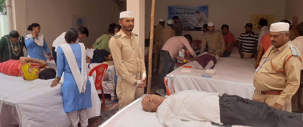 Blood donation camp organized at Sant Nirankari Satsang Bhawan.