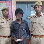 Smuggler nabbed with 200 grams of charas.