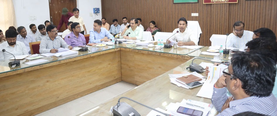 All officials must understand the importance of the dashboard and avoid negligence: District Magistrate.