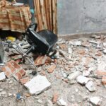 Accidents occur frequently due to the absence of a safety wall along the railway tracks; following a young man's death two days ago, a house has now collapsed, sparking outrage among local residents.