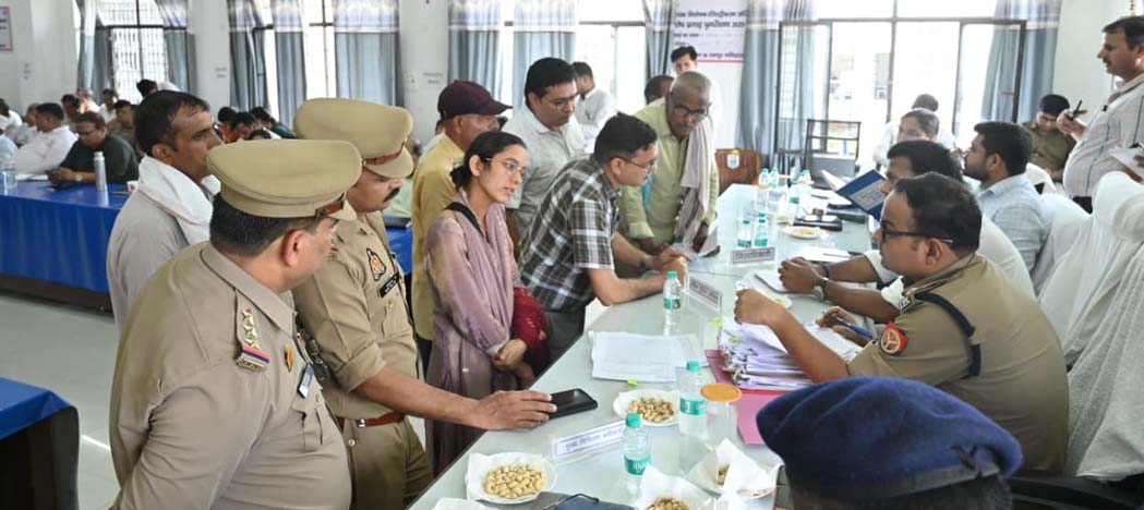 DM and SSP heard public grievances.