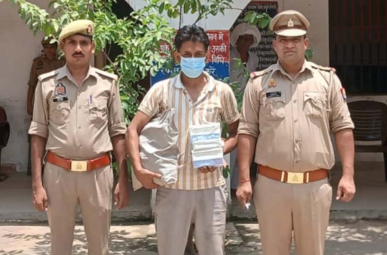 Cunning thief nabbed with stolen goods and cash.