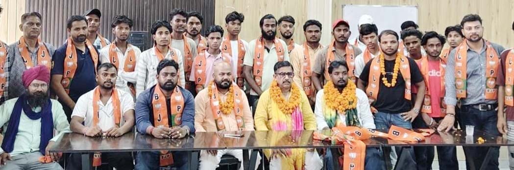 More than 50 youths from rural areas have joined the BJP.
